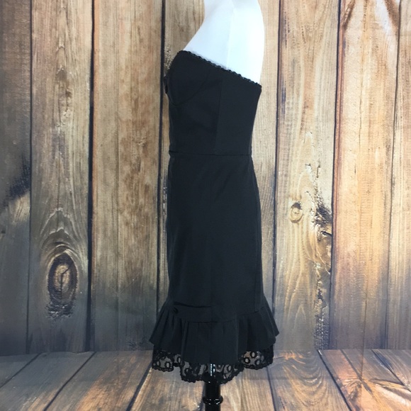 ☮️BETSEY JOHNSON black strapless dress size 6 - Picture 3 of 7